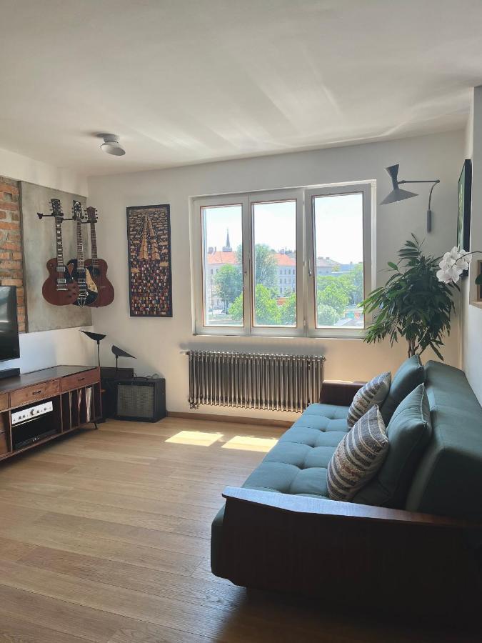 With A Musical Soul - Leopoldstadt * Viena